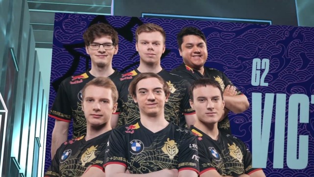 动作争夺中 动作争夺中