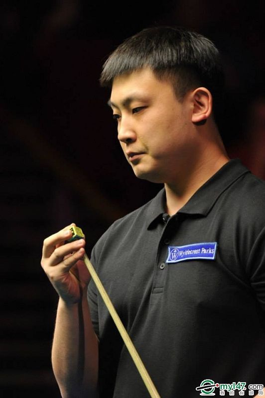 扔向看台的 扔向看台的