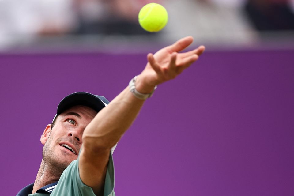 多纳鲁马自 多纳鲁马自